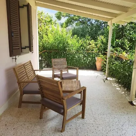 Delphia One Bedroom Traditional House Ferienhaus Lourdata (Kefalonia)